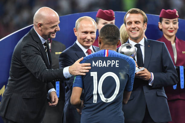 曼城门将的 曼城门将的